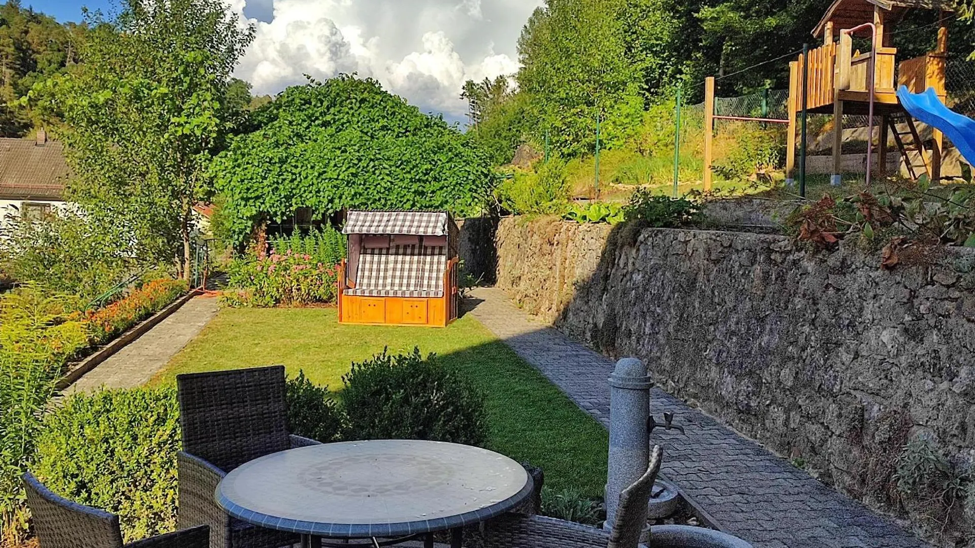 Apartment Ferienhaus Am Bach - Deuerling
